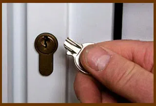 General Locksmith Store   Glendale, AZ 623-777-5809 - 14-broken-key